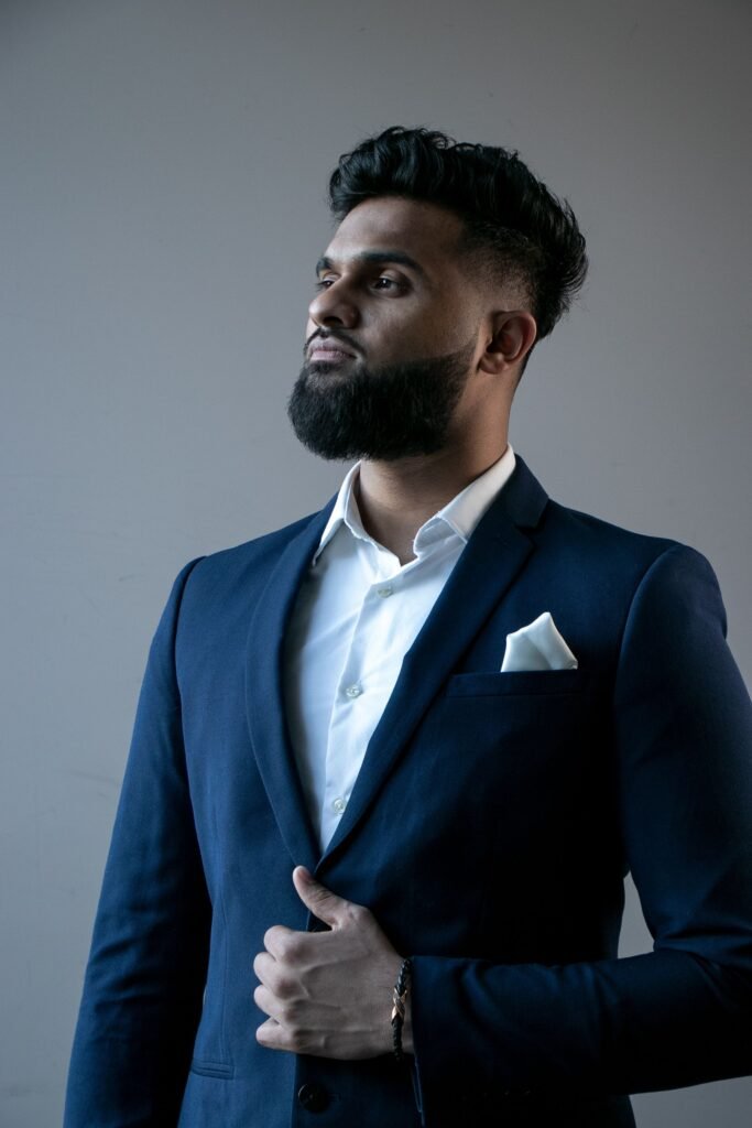 Reverse Puff fold pocket square
