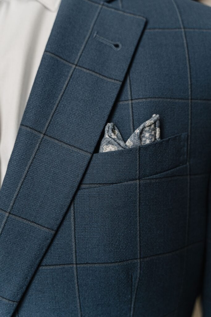 Two point fold pocket square